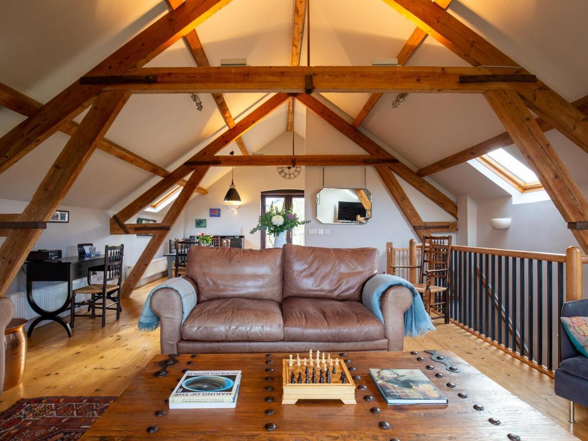 Villa Granary At Rectory Farm à Wolford Extérieur photo