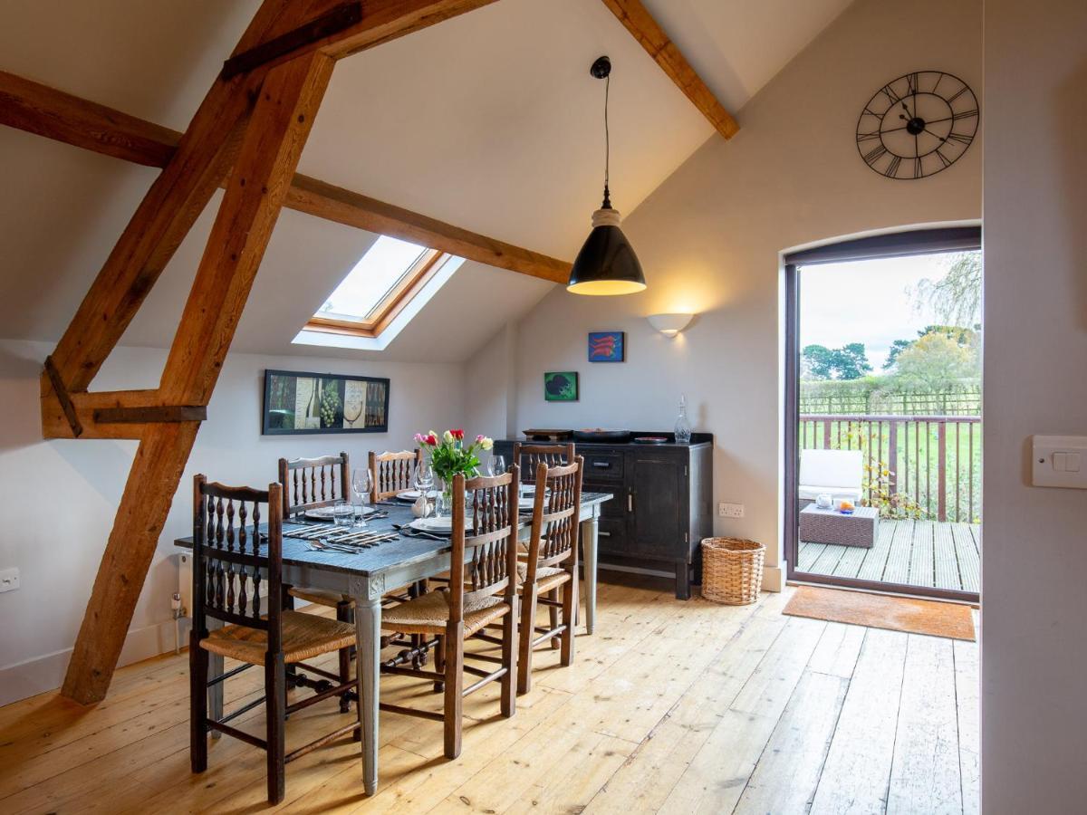 Villa Granary At Rectory Farm à Wolford Extérieur photo